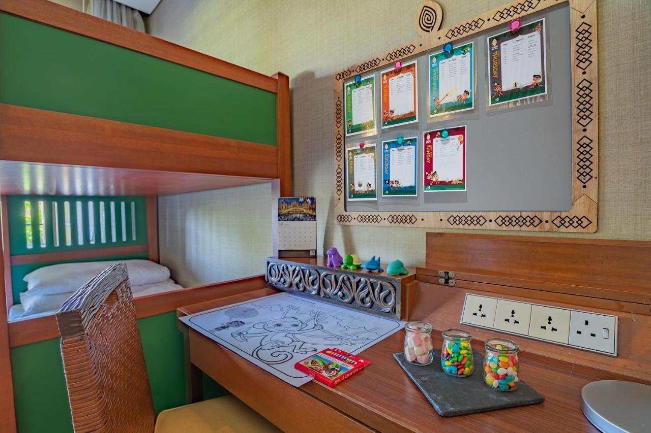 Shangri-La Rasa Ria, Kota Kinabalu Eksteriør billede A typical bedroom at the school