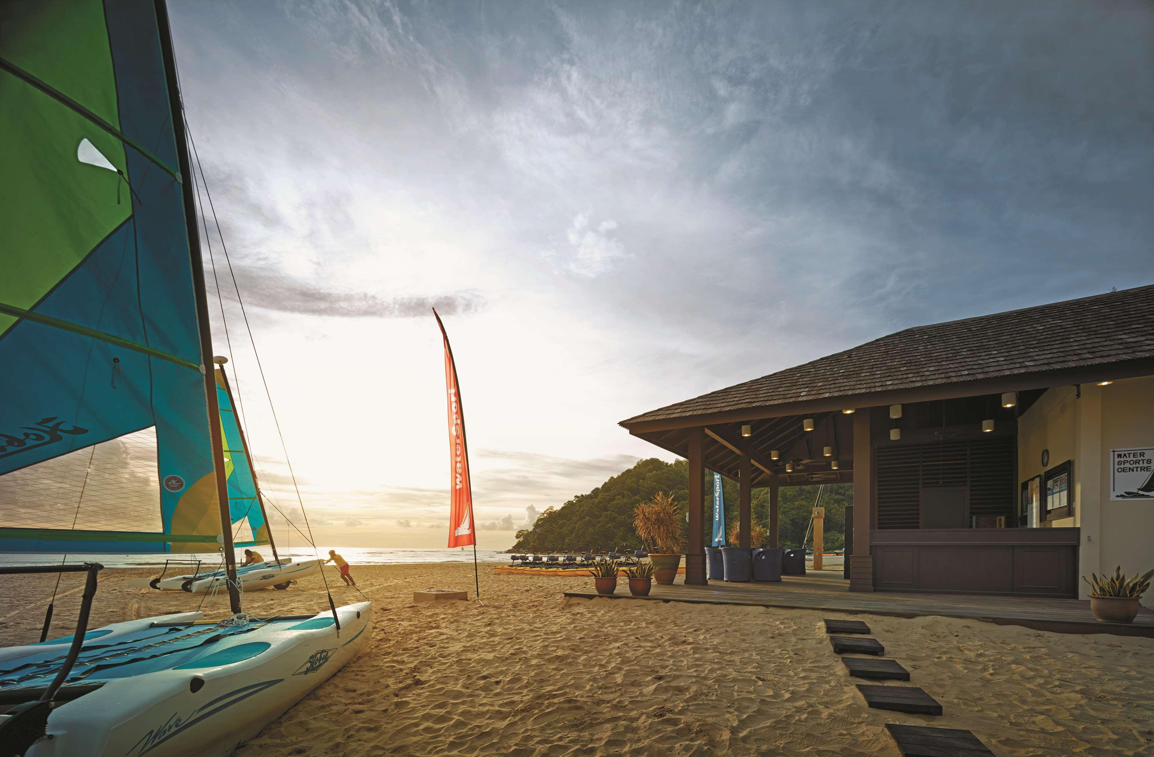 Shangri-La Rasa Ria, Kota Kinabalu Eksteriør billede Beachfront at The Residence, Phuket