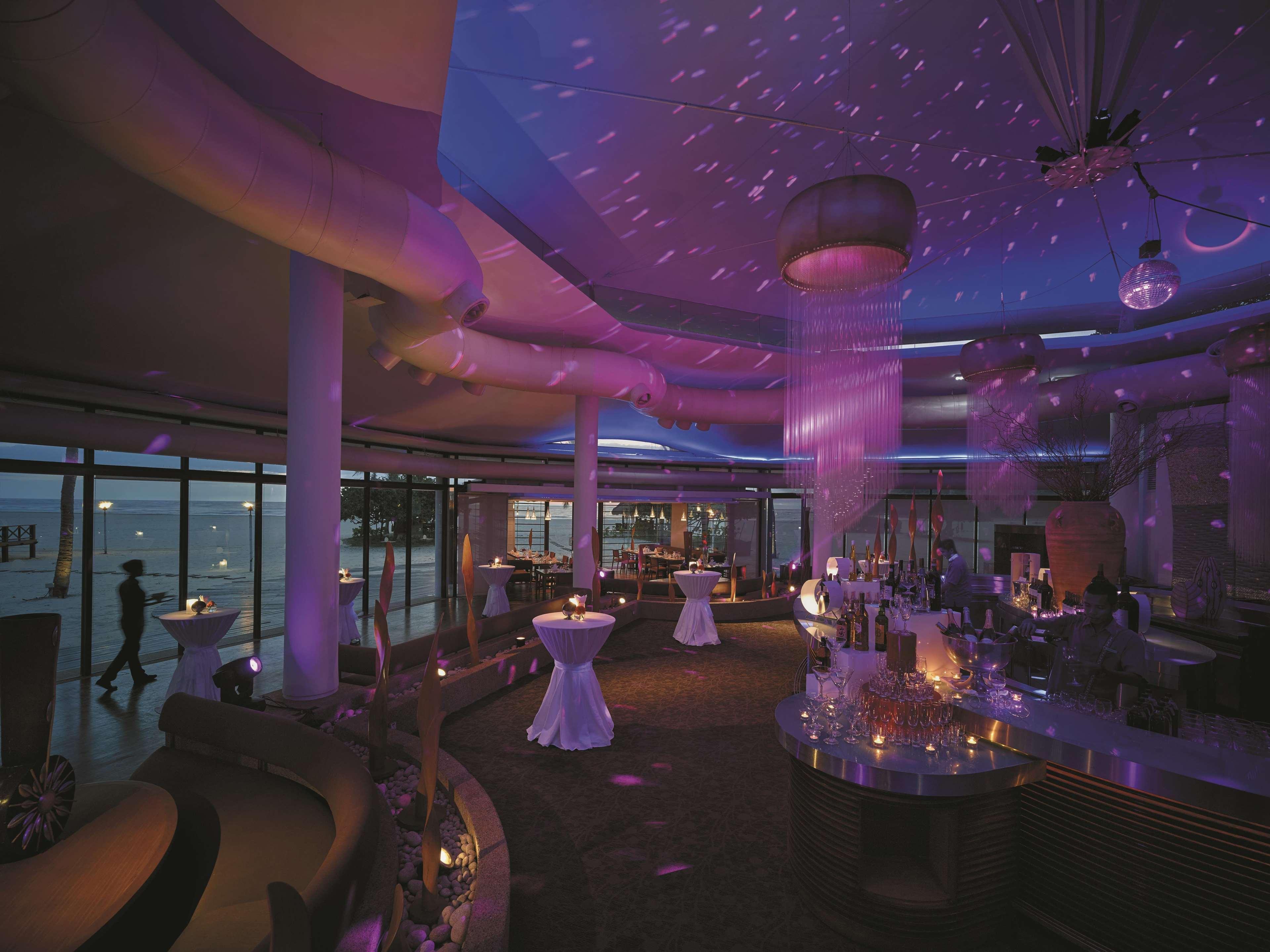 Shangri-La Rasa Ria, Kota Kinabalu Eksteriør billede The interior of the nightclub
